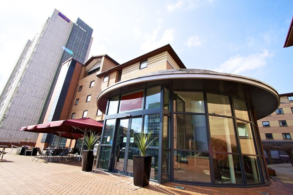 Weston Hall - Halls Of Residence - Manchester, Manchester